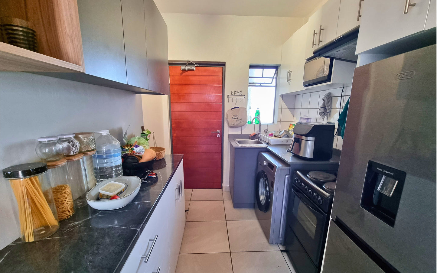 2 Bedroom Apartment In Scottsdene (Kraaifontein)